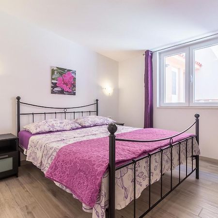 Apartments Ivica 1706 Ližnjan Εξωτερικό φωτογραφία