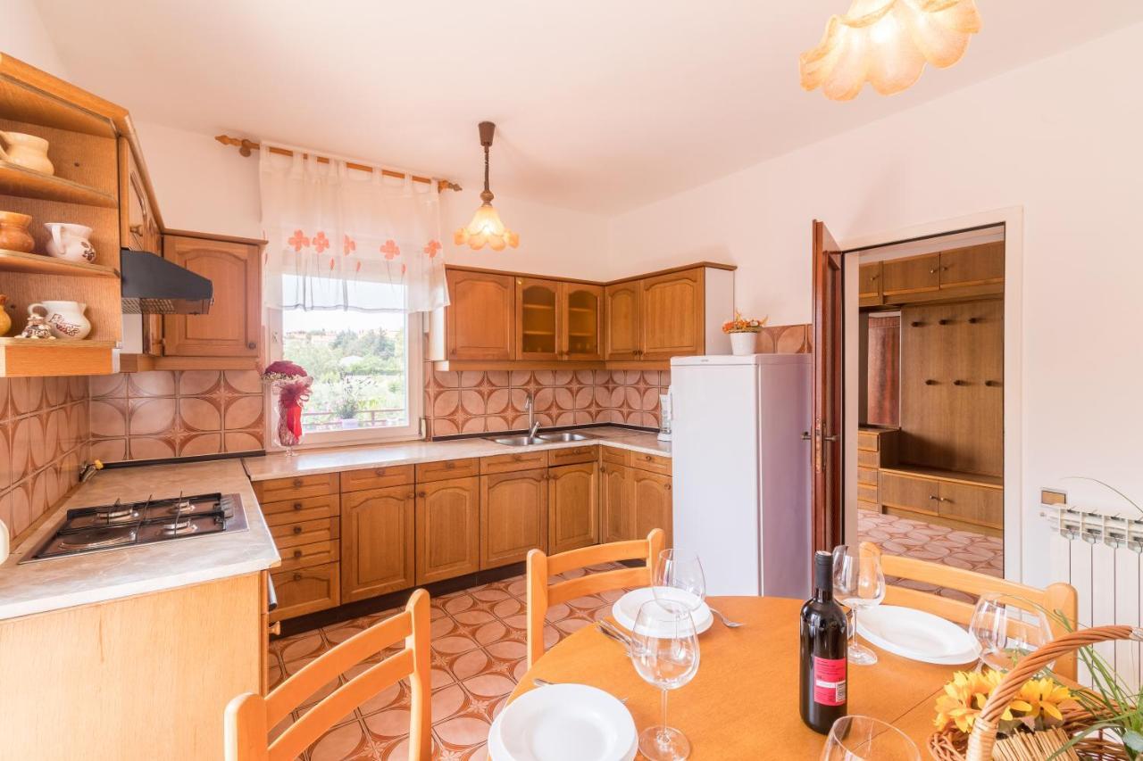 Apartments Ivica 1706 Ližnjan Εξωτερικό φωτογραφία
