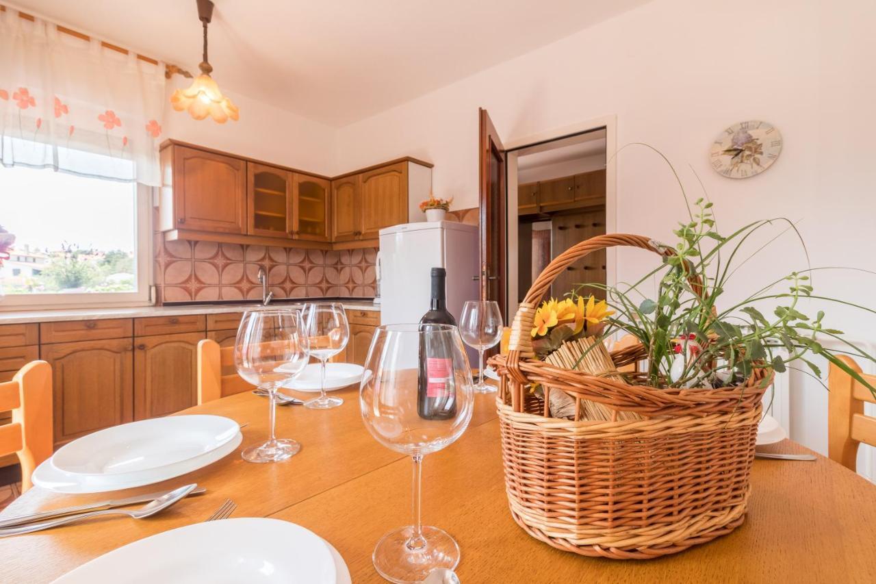 Apartments Ivica 1706 Ližnjan Εξωτερικό φωτογραφία