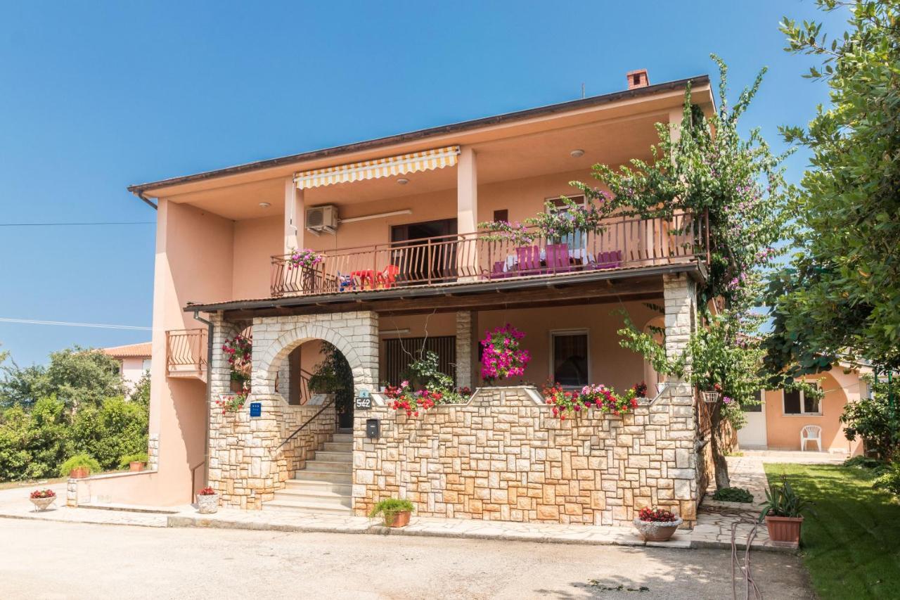Apartments Ivica 1706 Ližnjan Εξωτερικό φωτογραφία